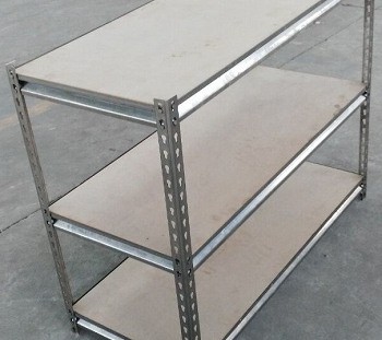 Bastidor d'emmagatzematge sense cargols